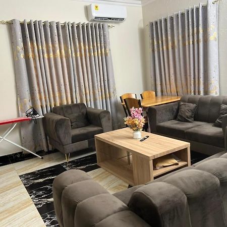 2 Bedroom Apartment At Kasoa Fijai - Pafa Home Екстериор снимка